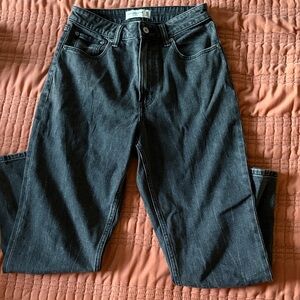 Abercrombie & Fitch Curve Love Mom High Rise